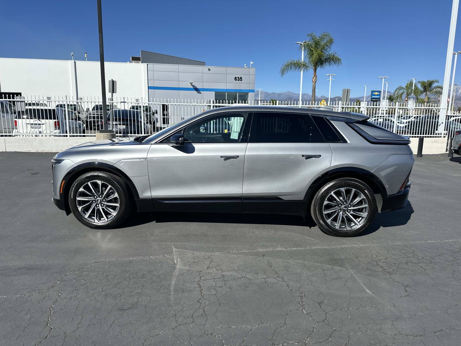 Used 2024 Cadillac Lyriq Sport AWD/4WD image 8