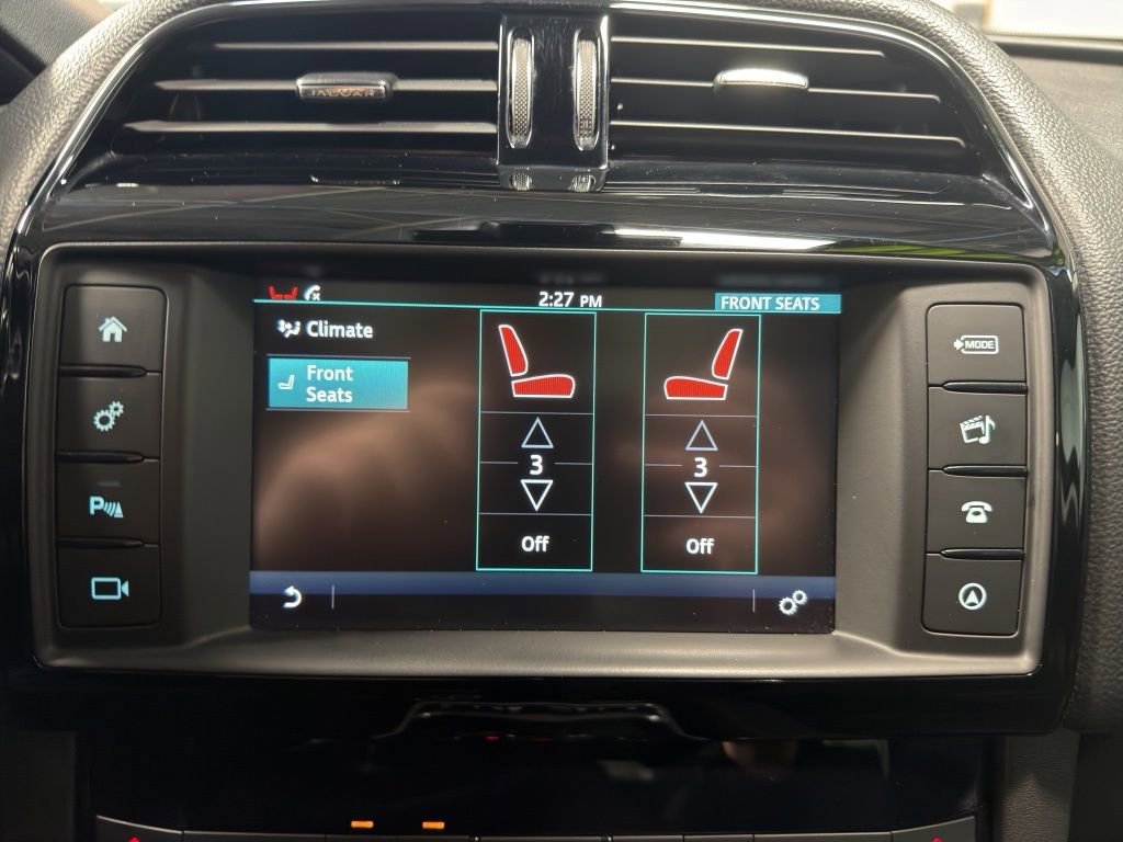 Used 2017 Jaguar F-PACE Premium AWD/4WD image 14