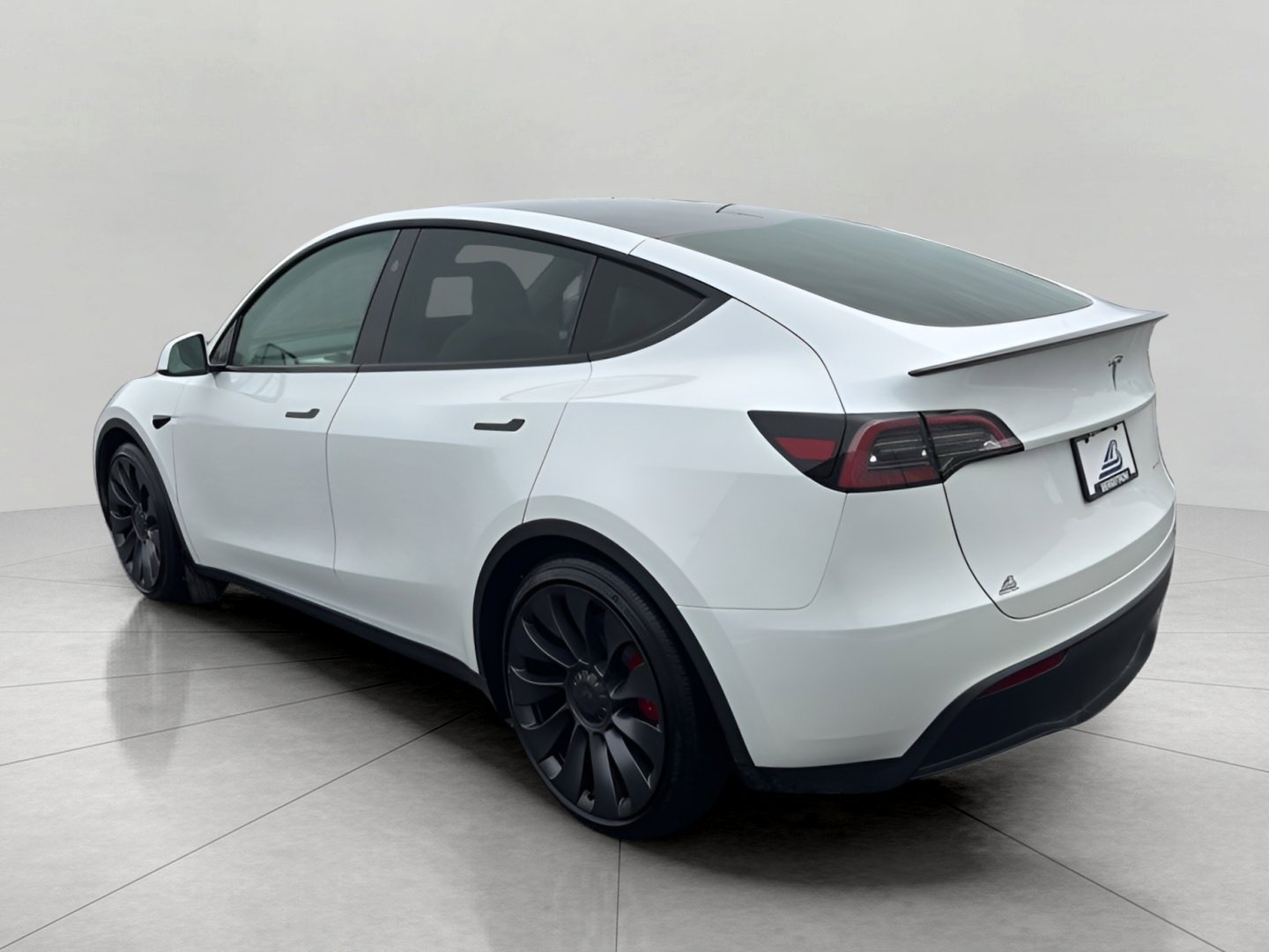 Used 2025 Tesla Model Y Performance image 6