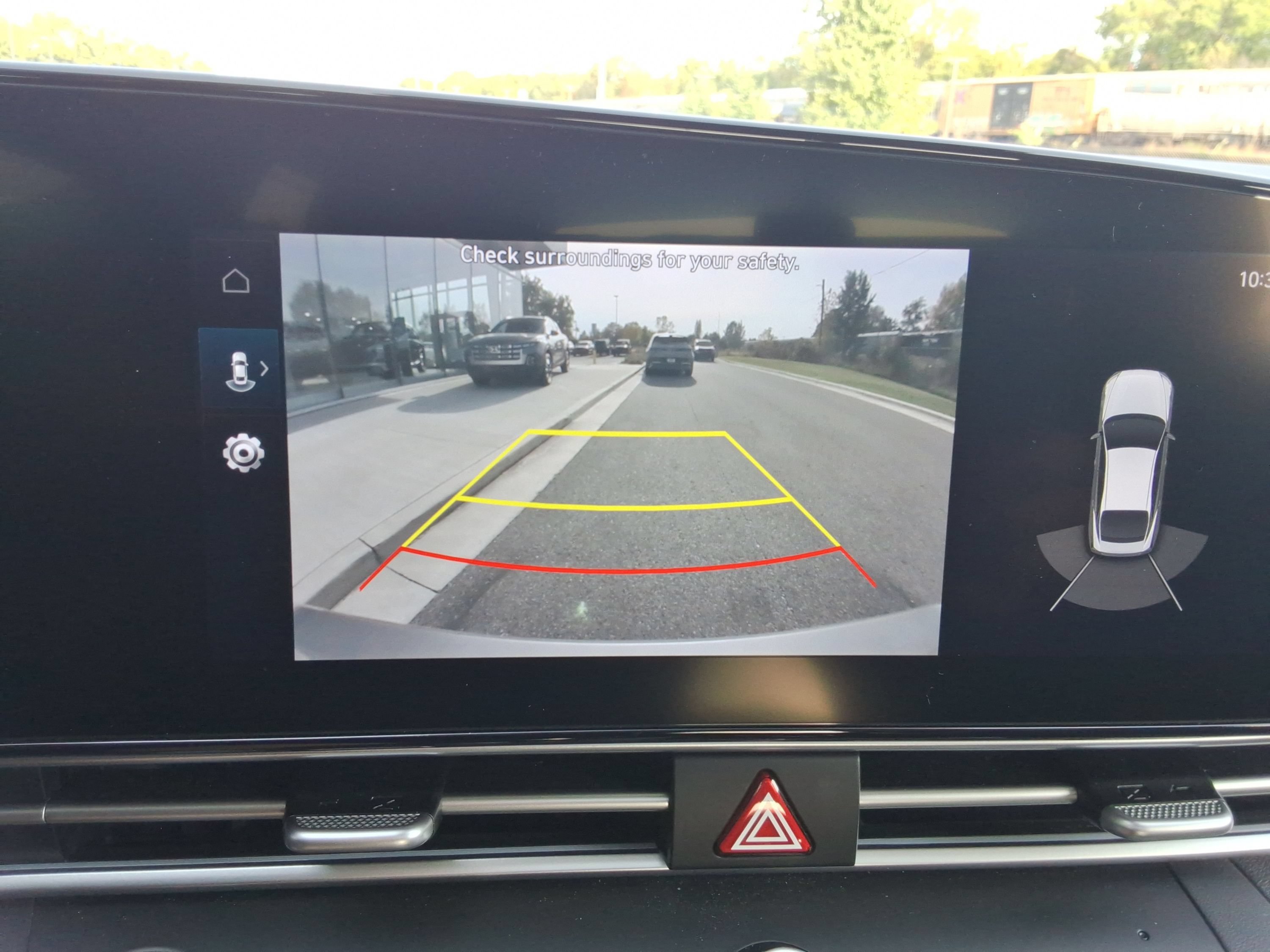 Used 2023 Hyundai Elantra Limited FWD image 29