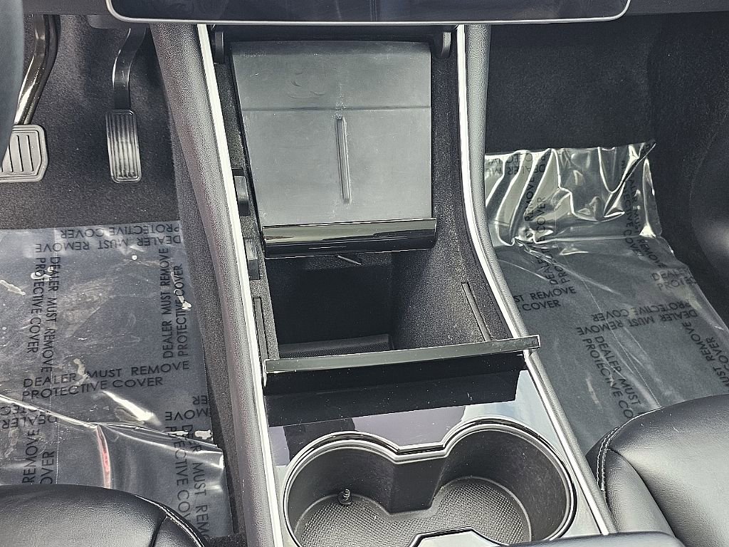 Used 2021 Tesla Model Y Long Range image 26