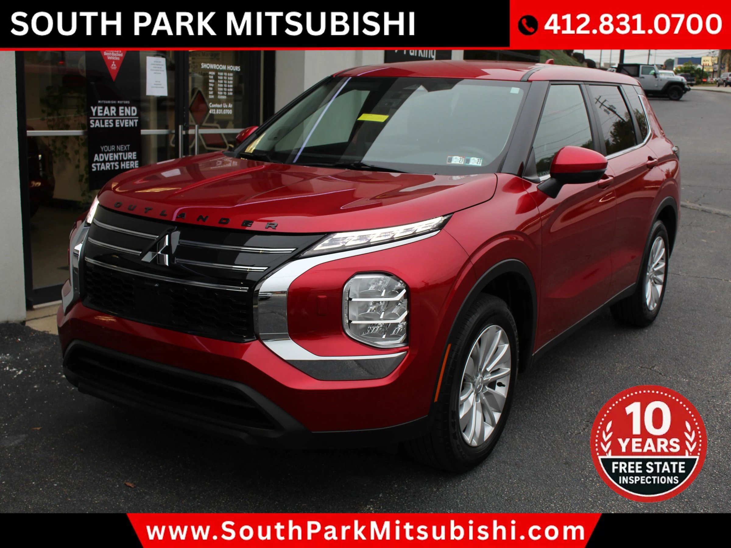 Used 2025 Mitsubishi Outlander ES AWD/4WD image 3