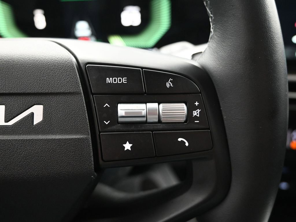Used 2026 Kia Sportage EX image 25