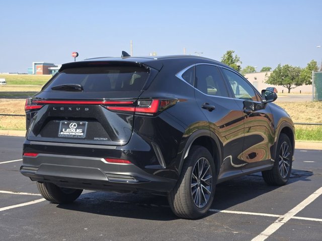 Certified 2025 Lexus NX 250 FWD w/ Towing Package (2000 Lbs) image 7
