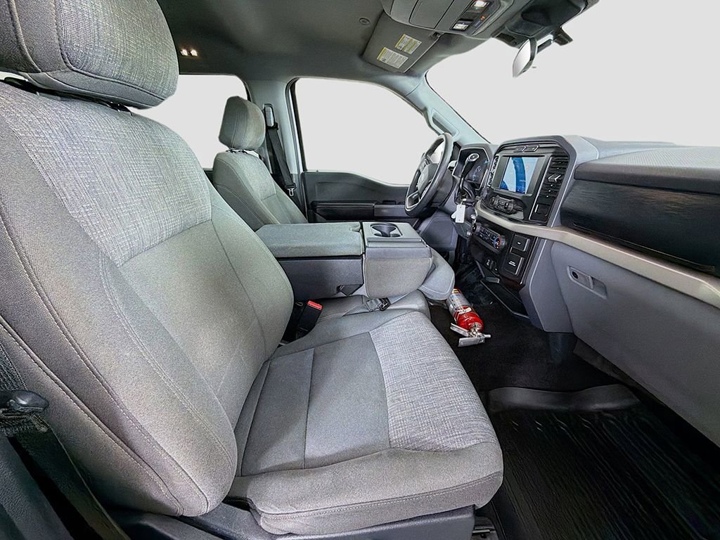 Used 2021 Ford F150 XLT w/ Trailer Tow Package image 18