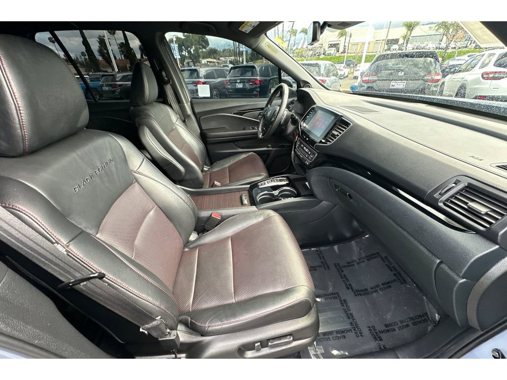 Used 2023 Honda Ridgeline Black Edition image 18