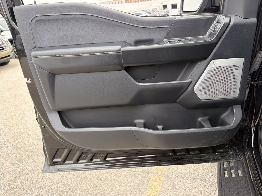 Used 2023 Ford F150 Raptor AWD/4WD image 9