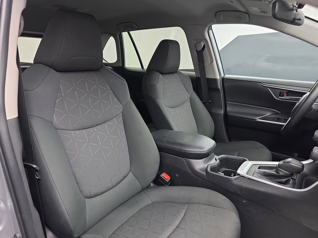 Used 2024 Toyota RAV4 XLE image 44