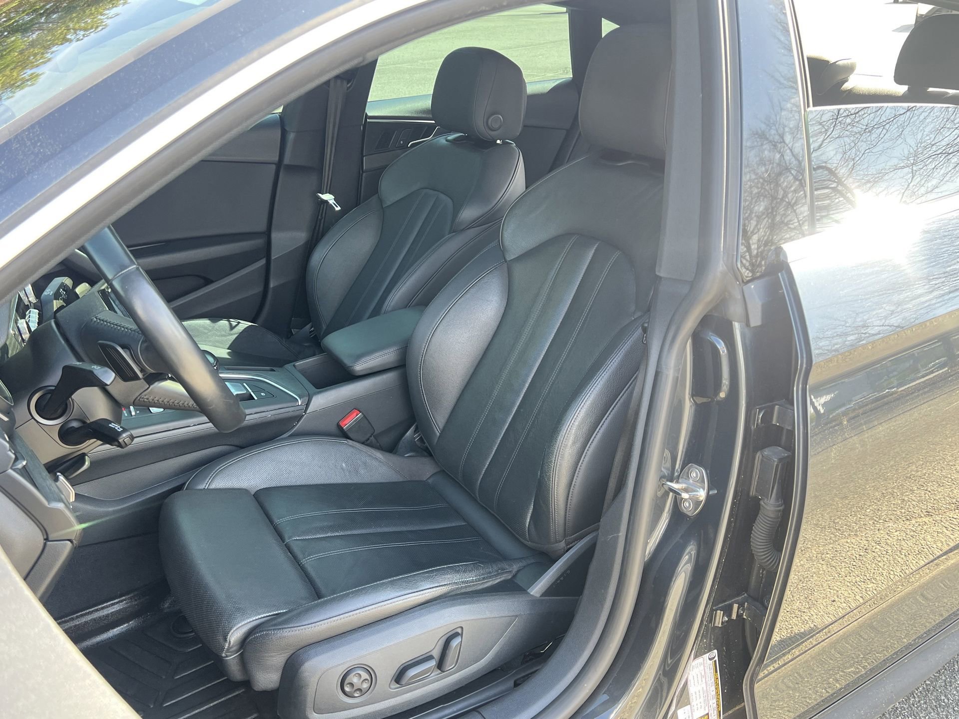 Used 2018 Audi A5 2.0T Premium Plus w/ Premium Plus image 18