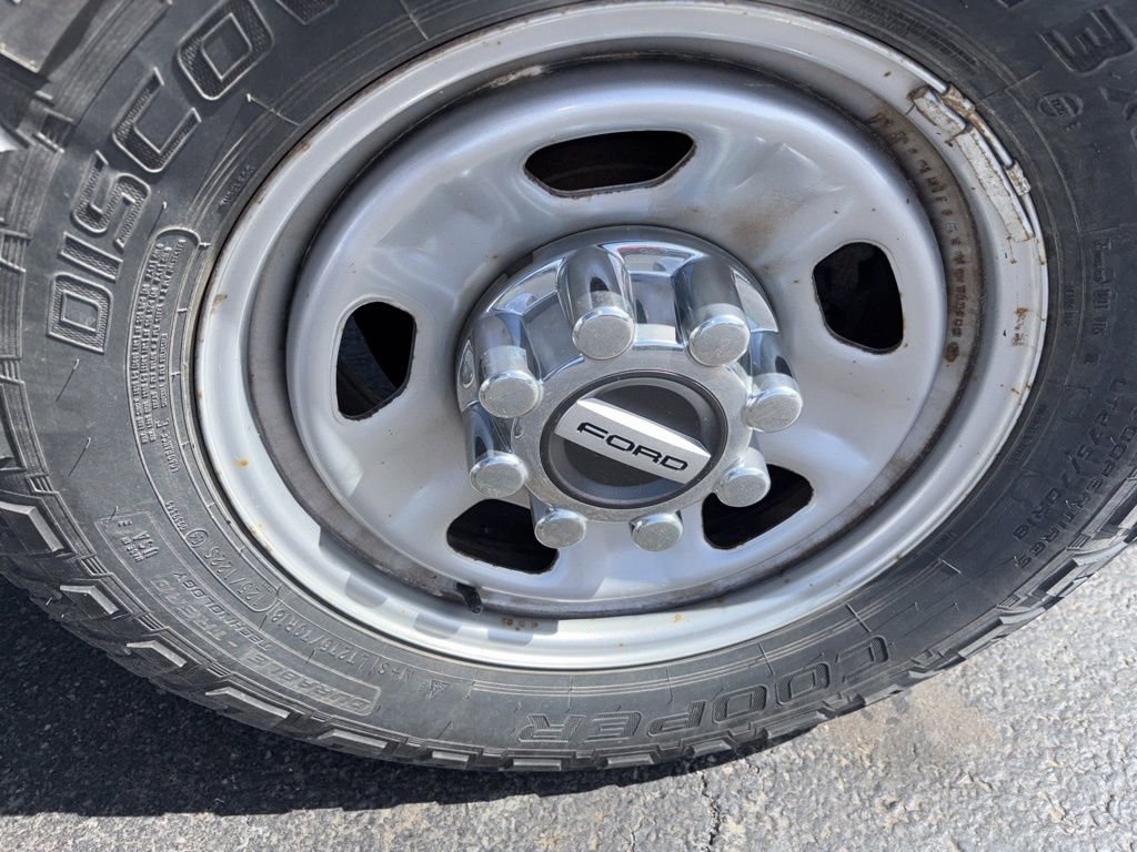 Used 2017 Ford F350 XL image 26