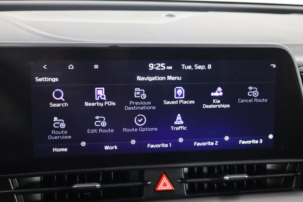 Used 2025 Kia Sportage EX FWD image 34