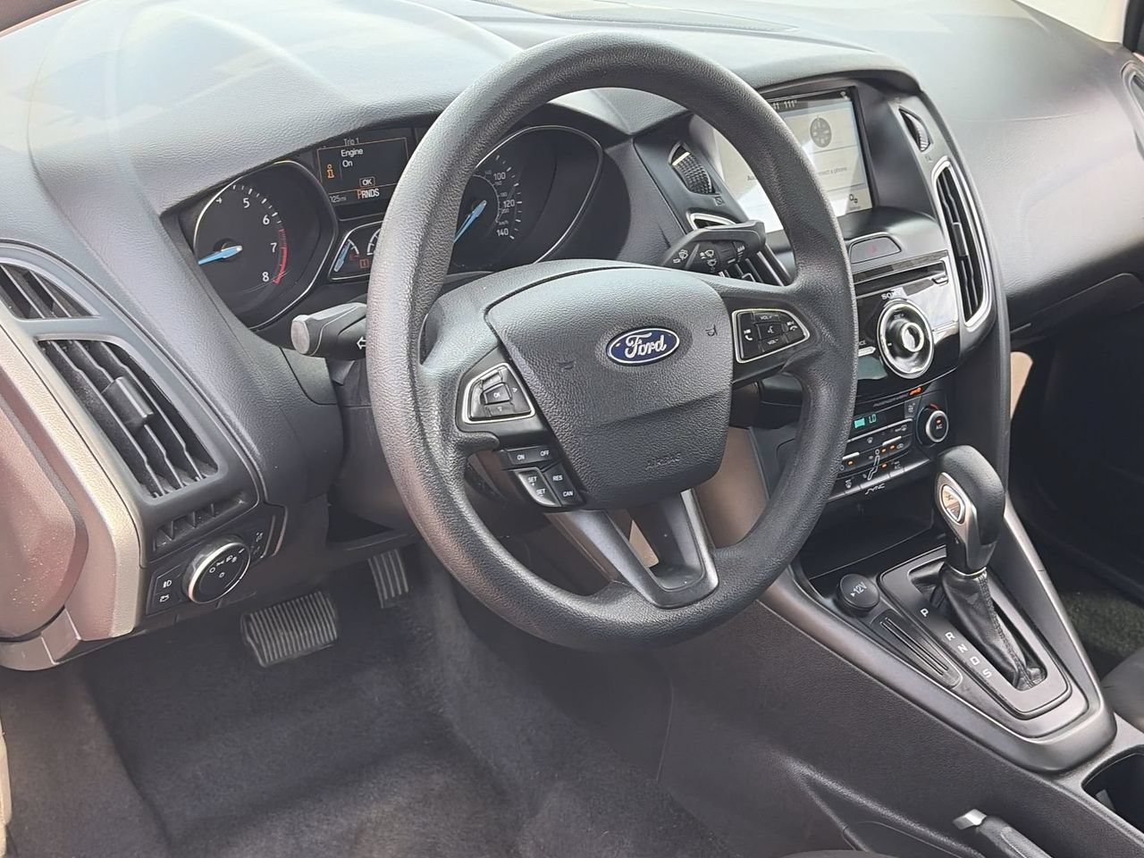 Used 2018 Ford Focus SEL FWD image 17