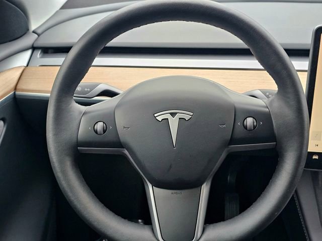 Used 2023 Tesla Model Y Long Range image 31