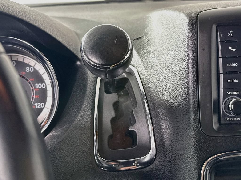 Used 2018 Dodge Grand Caravan SXT FWD image 10