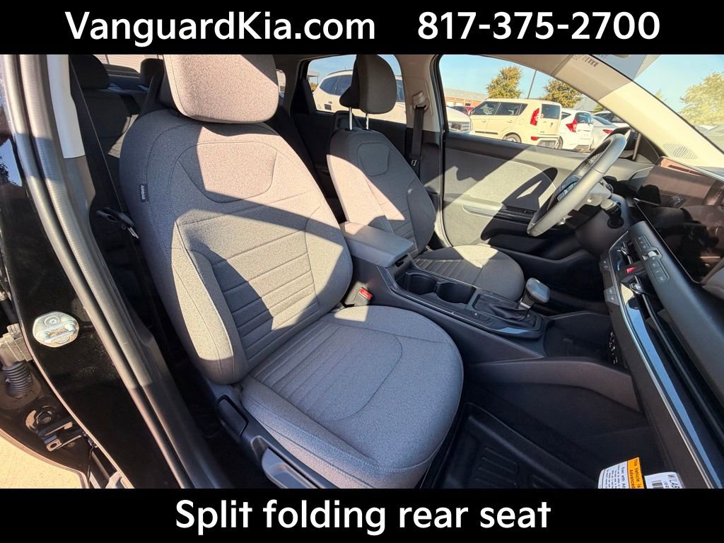 Certified 2025 Kia K4 EX image 27