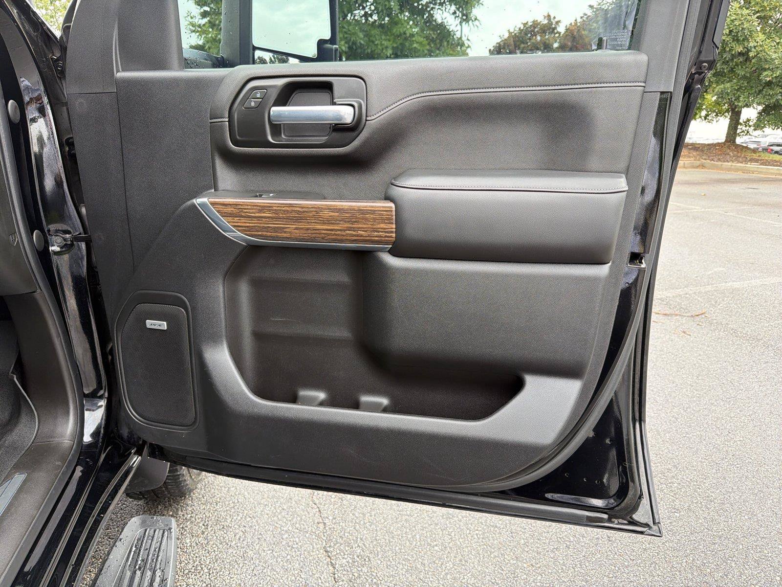 Certified 2021 Chevrolet Silverado 3500 High Country AWD/4WD image 12