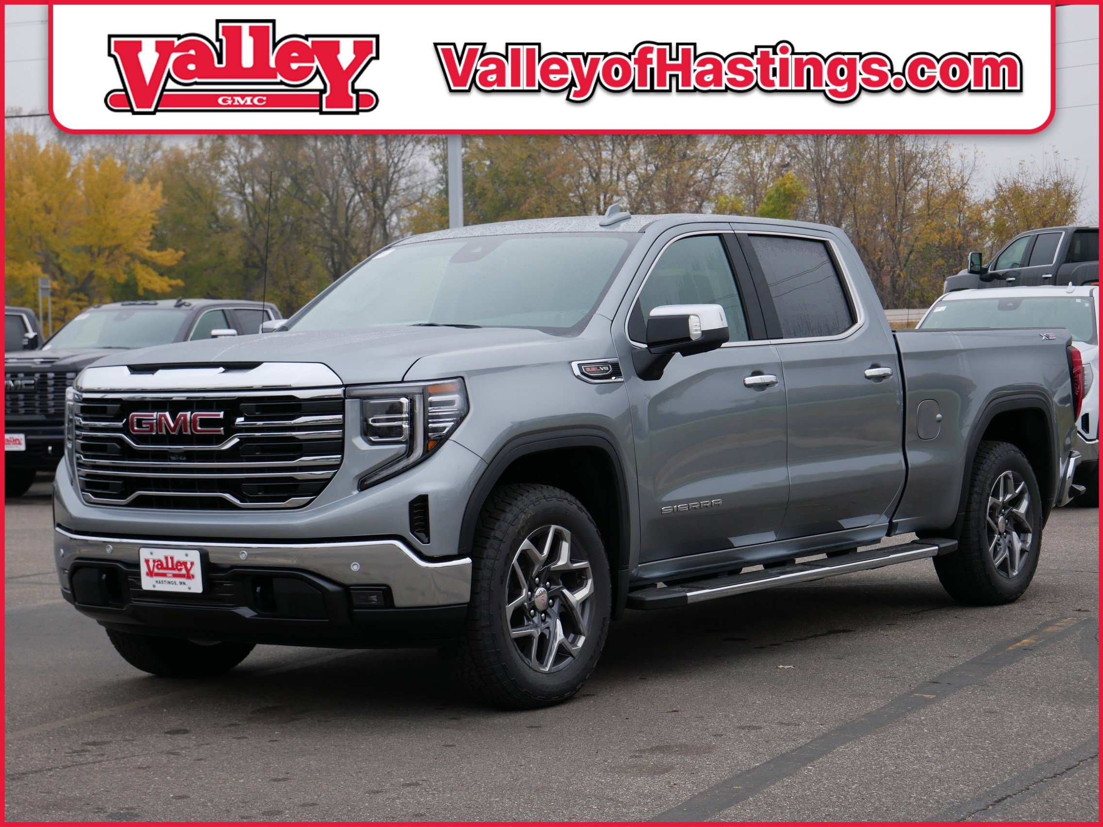 New 2026 GMC Sierra 1500 SLT w/ SLT Premium Plus Package image 2
