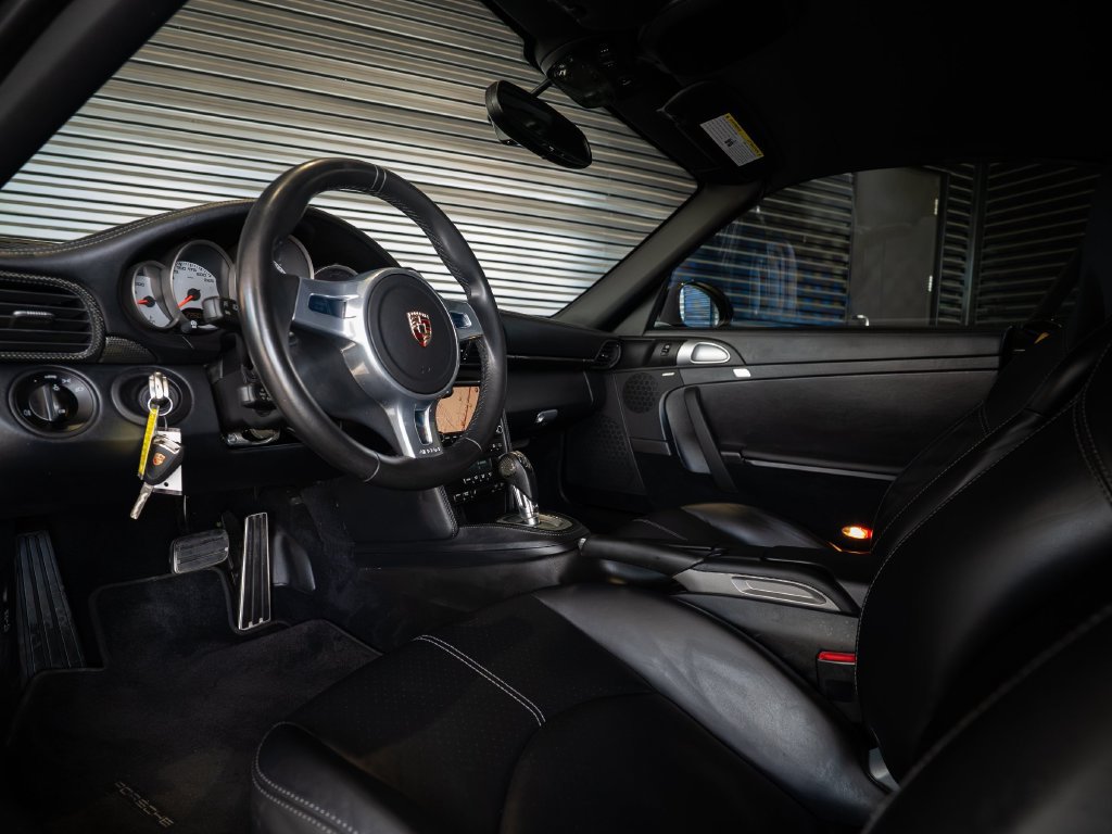 Used 2012 Porsche 911 Turbo S AWD/4WD image 4