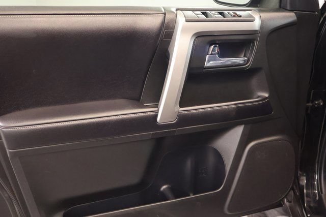 Used 2018 Toyota 4Runner SR5 Premium RWD image 9