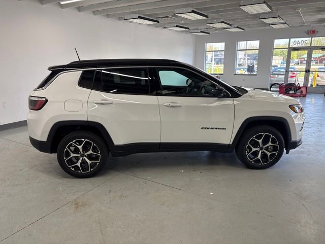 New 2026 Jeep Compass Limited AWD/4WD image 8