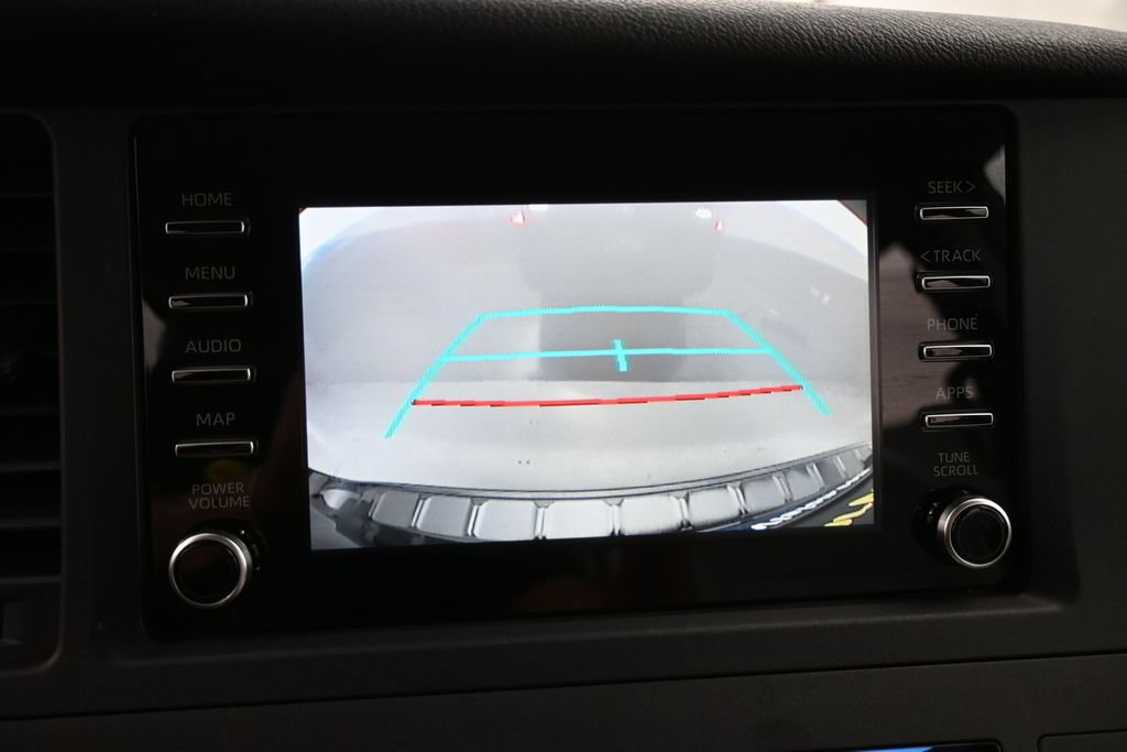 Used 2020 Toyota Sienna L FWD image 14