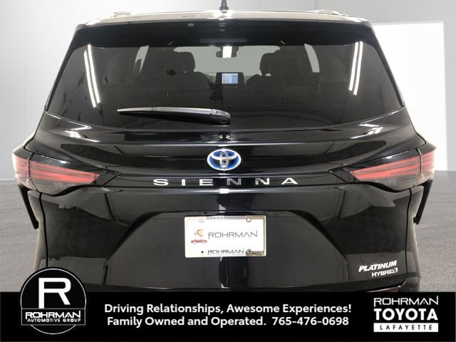 Used 2022 Toyota Sienna Platinum image 5