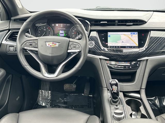 Certified 2024 Cadillac XT6 Premium Luxury w/ Technology Package image 2