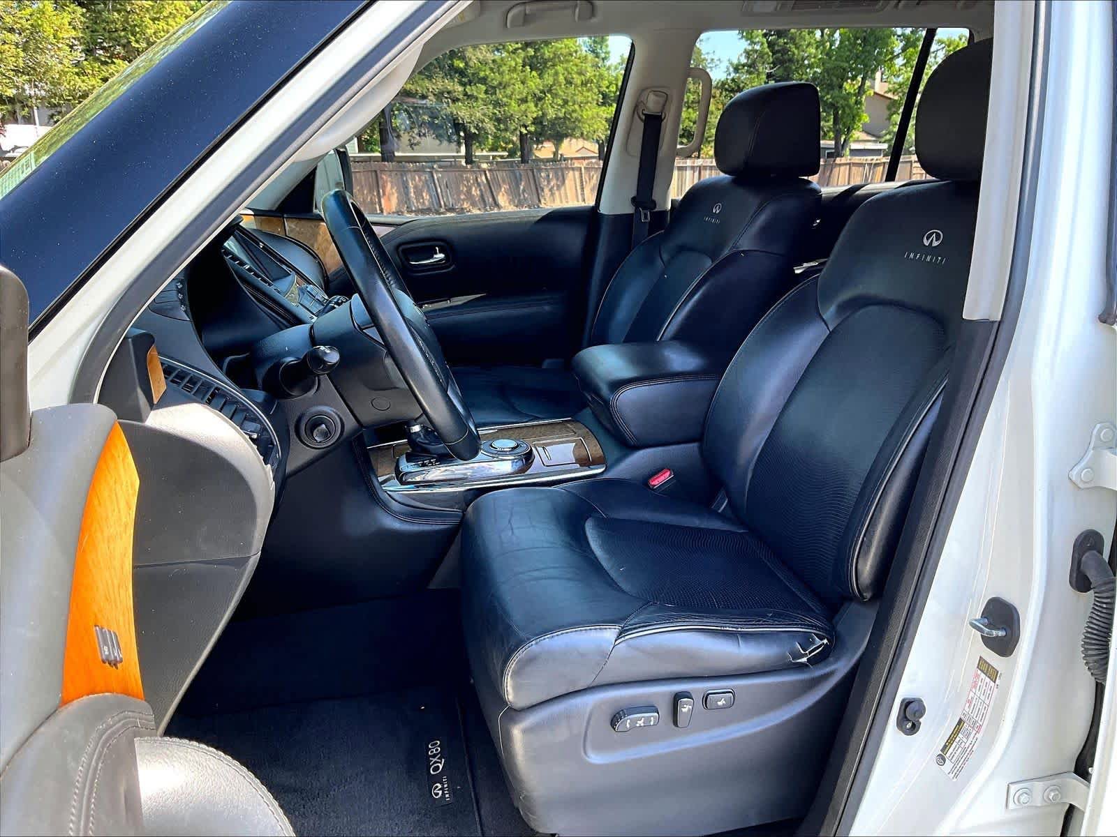 Used 2014 INFINITI QX80 2WD w/ Theater Package image 27