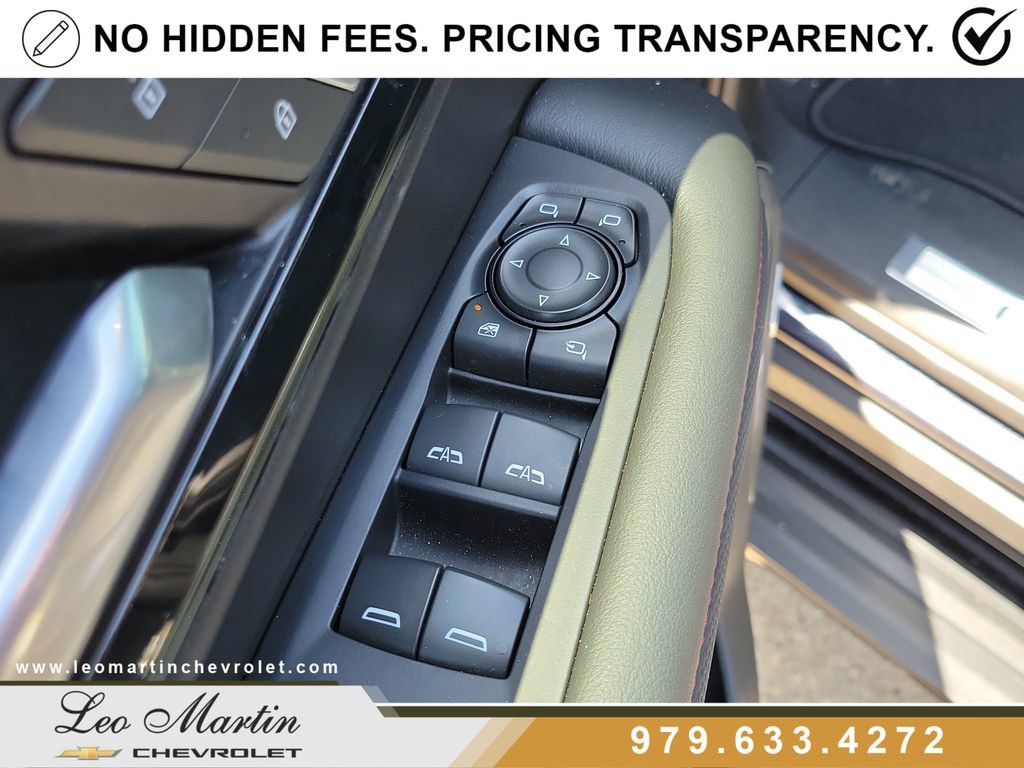 Used 2025 Chevrolet Tahoe RST w/ Advanced Technology Package AWD/4WD image 20