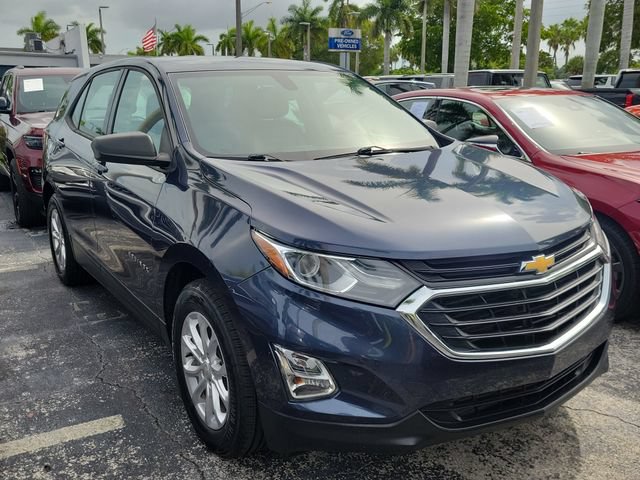 Used 2019 Chevrolet Equinox LS FWD image 2
