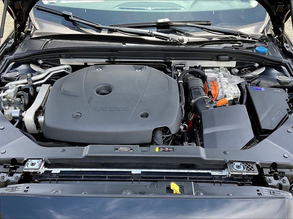 Used 2022 Volvo S60 T8 Inscription AWD/4WD image 30