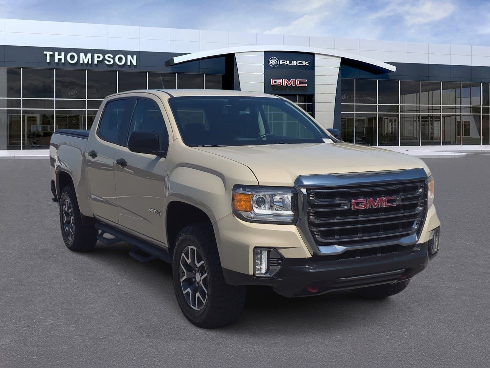 Used 2021 GMC Canyon AT4 AWD/4WD image 1