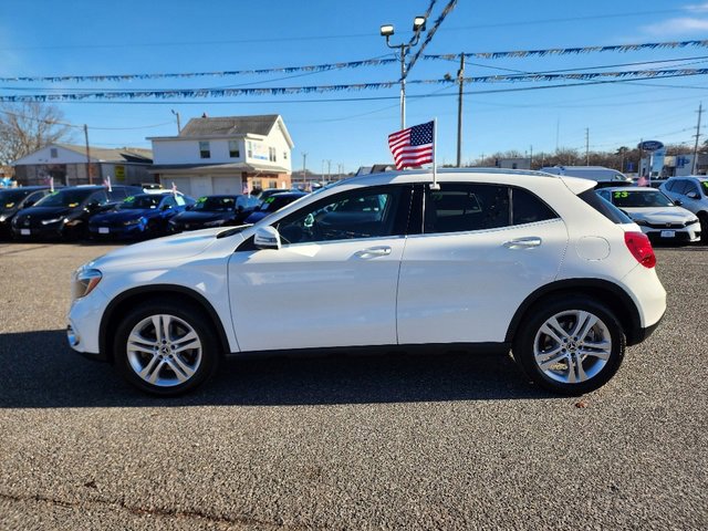 Used 2019 Mercedes-Benz GLA 250 4MATIC image 2