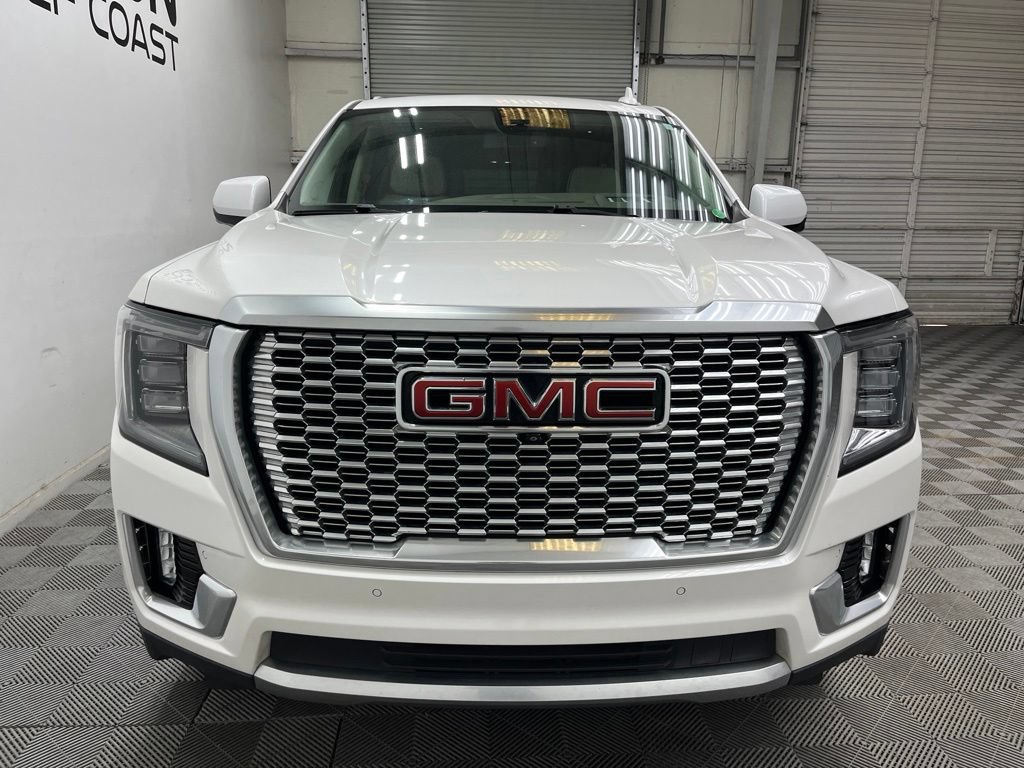 Used 2021 GMC Yukon XL Denali AWD/4WD image 9