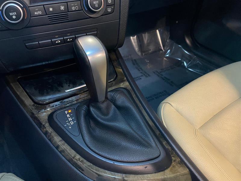 Used 2009 BMW 135i Convertible image 66