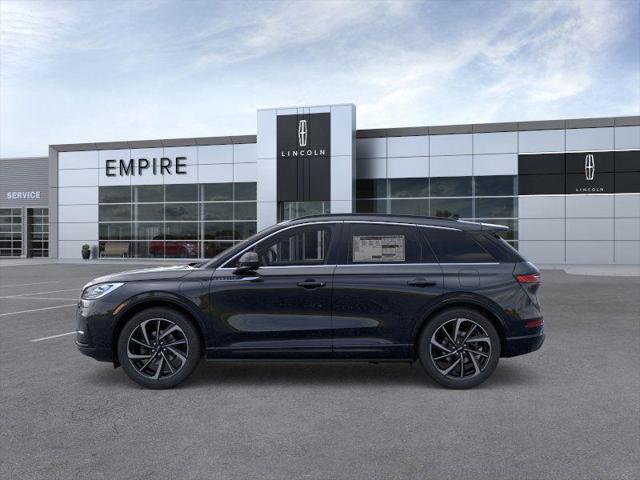 New 2026 Lincoln Corsair Grand Touring image 3