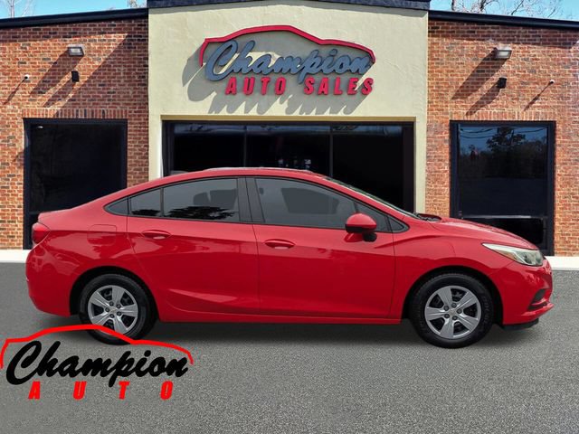 Used 2017 Chevrolet Cruze LS FWD image 3