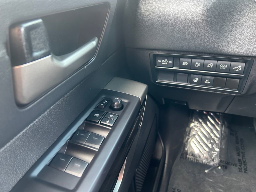 Used 2024 Toyota Tundra Limited image 19