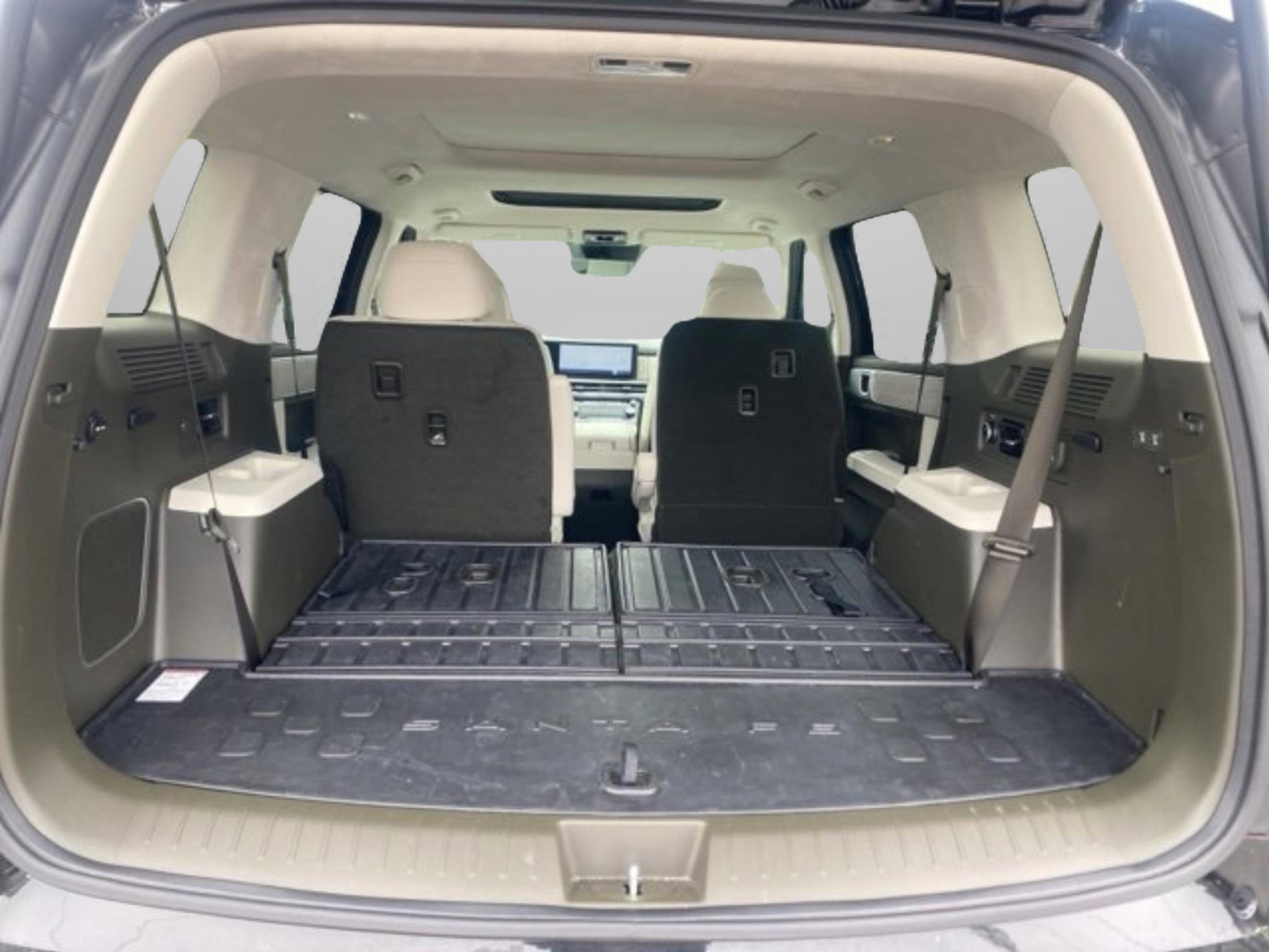 Certified 2025 Hyundai Santa Fe Calligraphy image 31