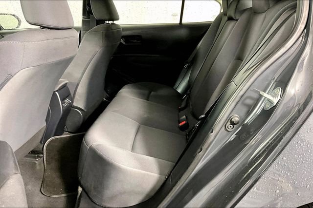 Used 2023 Toyota Corolla LE FWD image 2