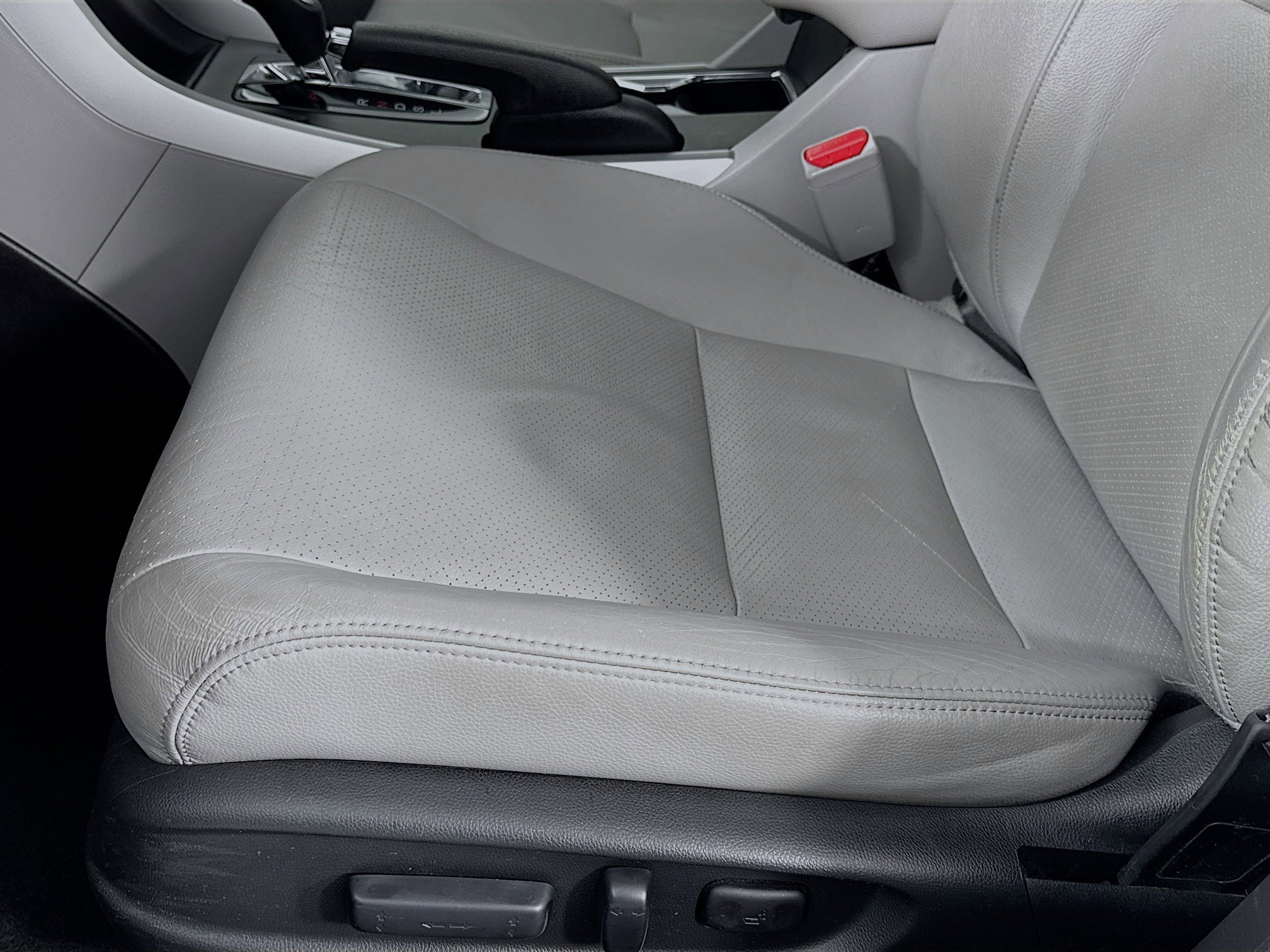 Used 2015 Honda Accord EX-L image 18