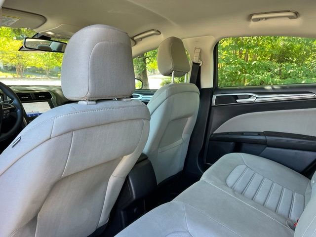 Used 2020 Ford Fusion S FWD image 15