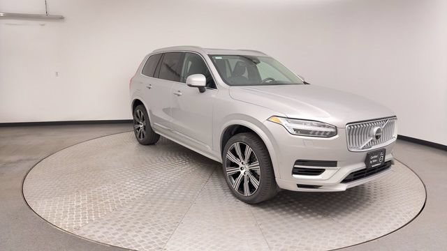 Certified 2025 Volvo XC90 T8 Plus w/ Protection Package Premier AWD/4WD image 8