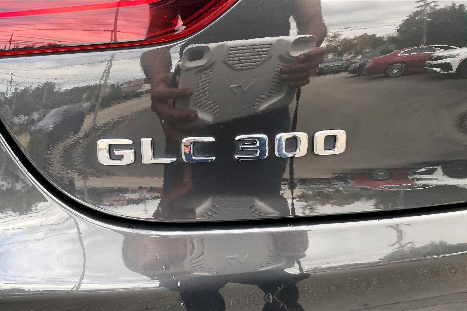 Used 2020 Mercedes-Benz GLC 300 4MATIC Coupe image 9