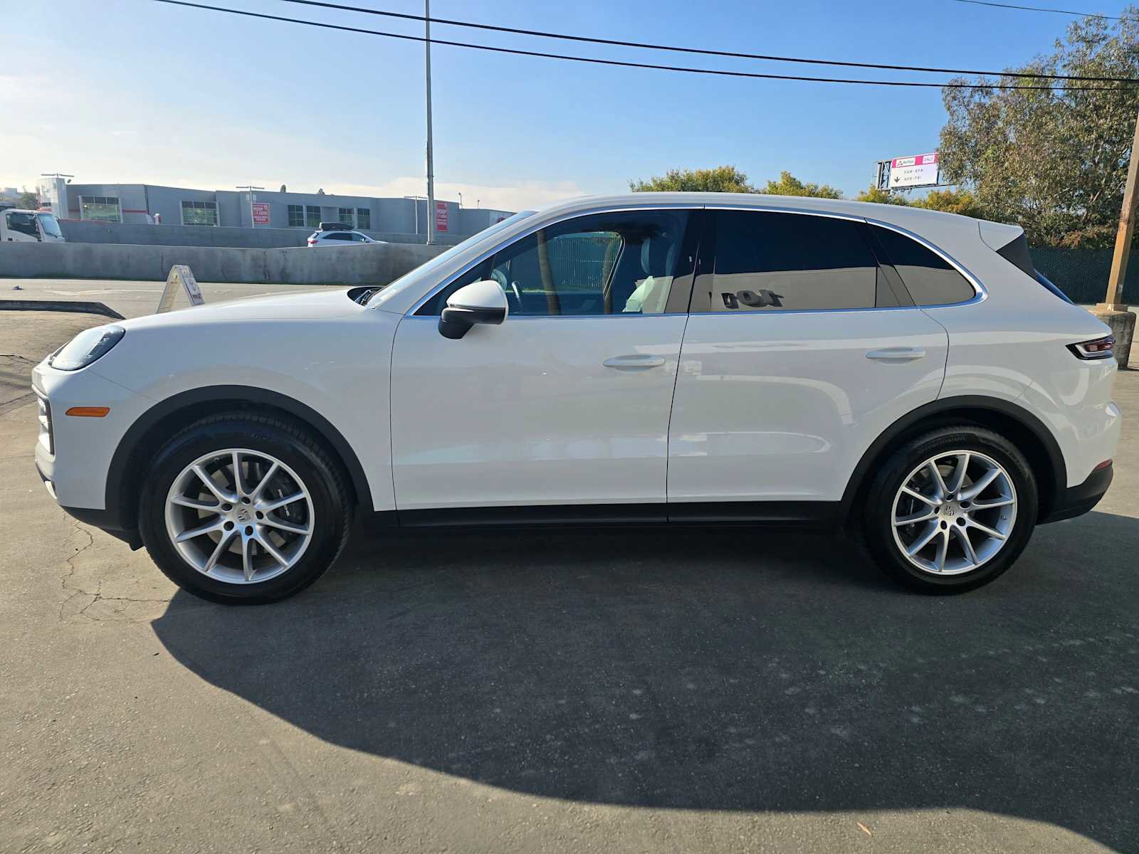Used 2024 Porsche Cayenne image 6