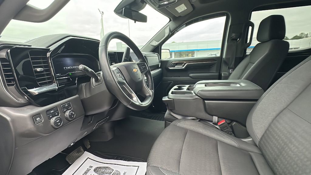 Used 2024 Chevrolet Silverado 1500 LT w/ All Star Edition Plus image 11