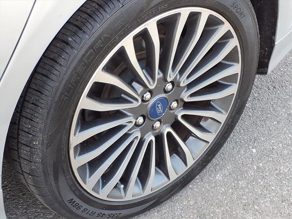 Used 2017 Ford Fusion Titanium image 11