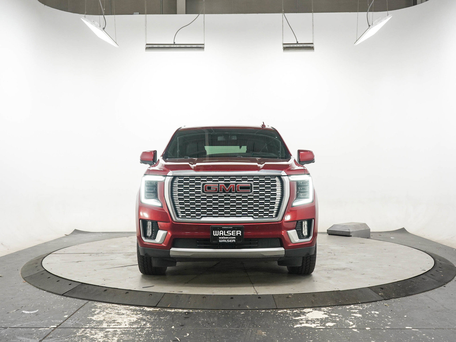 Used 2021 GMC Yukon Denali AWD/4WD image 9
