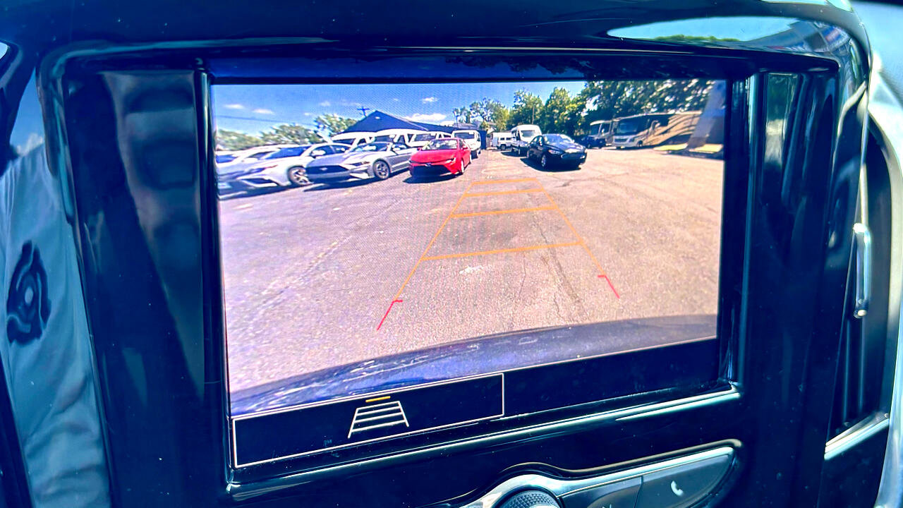 Used 2020 Chevrolet Traverse LT w/ LPO, Cargo Package image 27