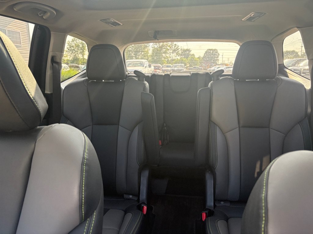 Used 2024 Subaru Ascent Onyx Edition AWD/4WD image 19
